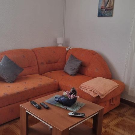 Apartmani Anna Vir Kültér fotó
